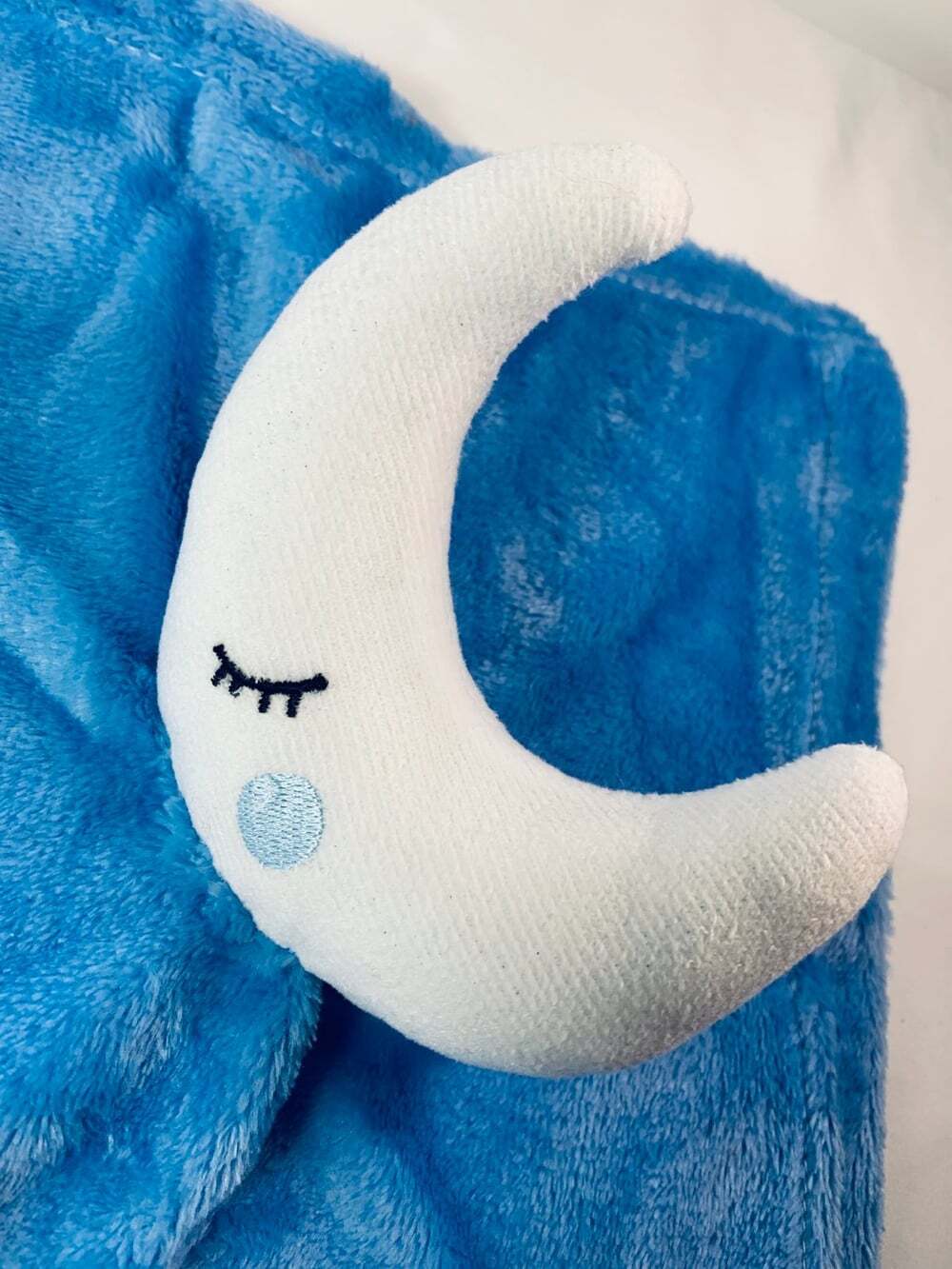 Le Bebe Crescent Moon Blue Lovey Blanket plush